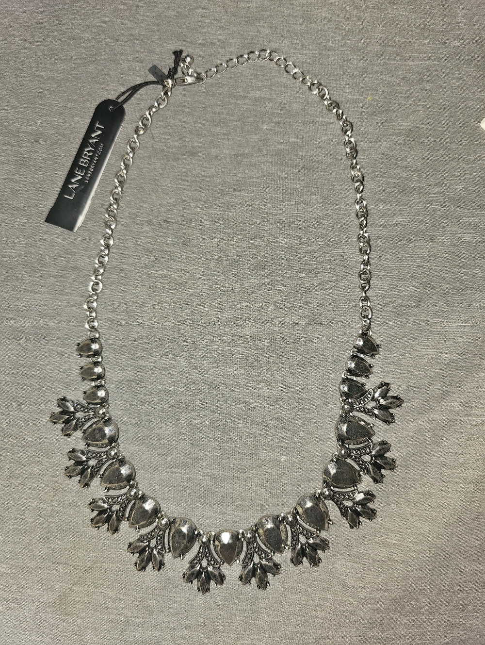 β¨ NWT Lane Bryant Gunmetal Gothic Statement Necklace 18β + 3β Extender π€ - Picture 2 of 3